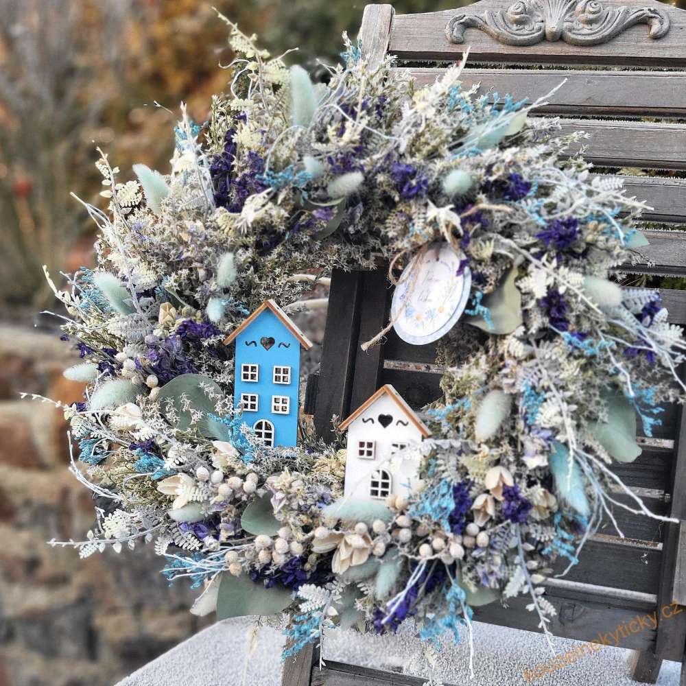   Sušinový věnec -  Zelená, krémová,  natur 