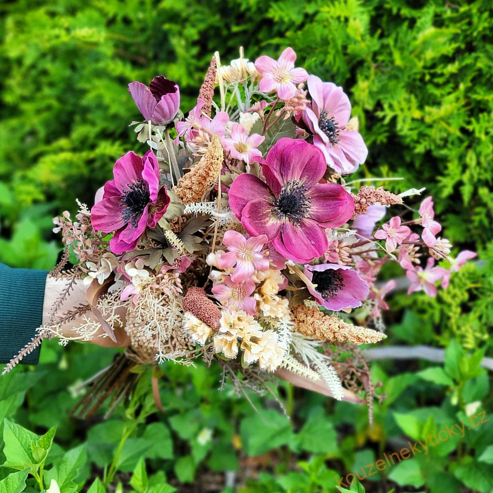 Luxusní květinová kytice -  Noblesa 