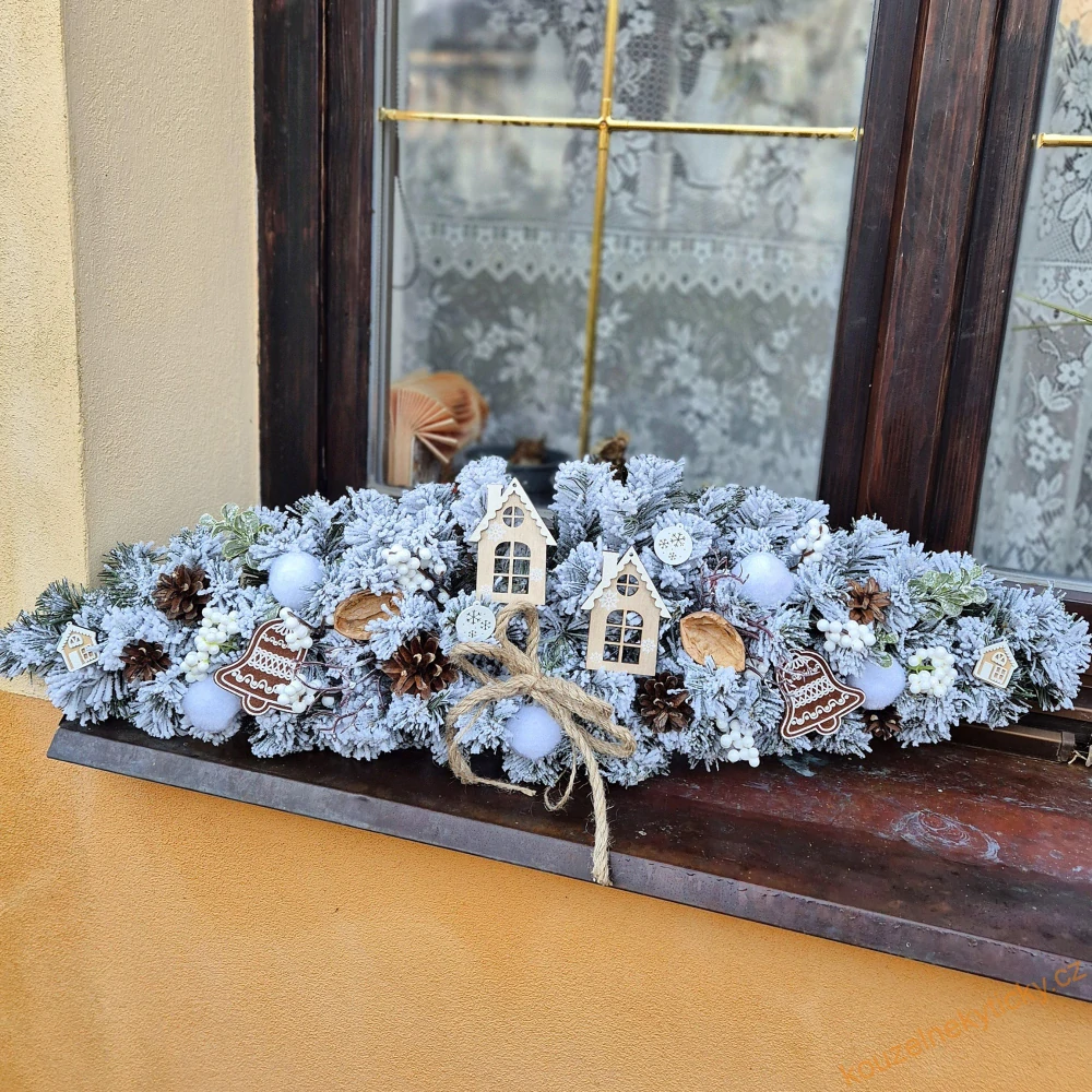 Girlanda zasnězená 80cm - domečky a perníčky 