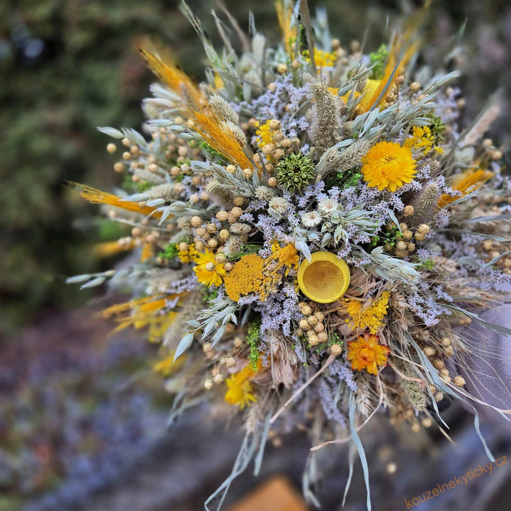 Sušinová Maxi kytice samostojící - jarní žluto-zelená 