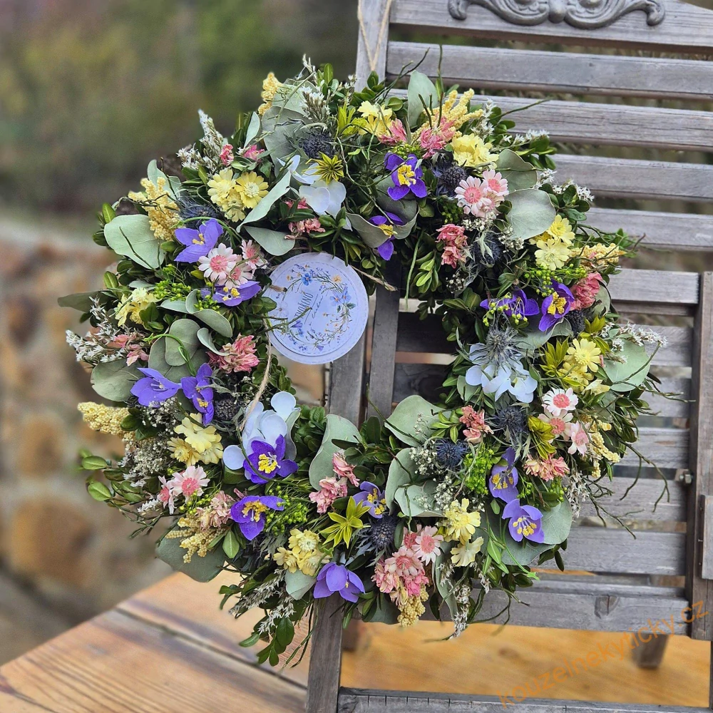 AKCE Věnec živý     -   ŽLutý s ptáčkem 