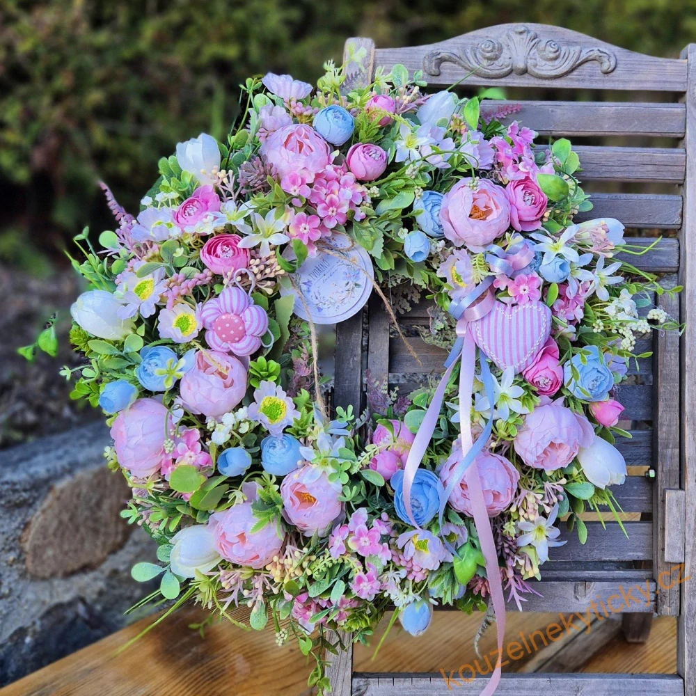  Květinový věnec -  Pastelově růžovo-modrý 
