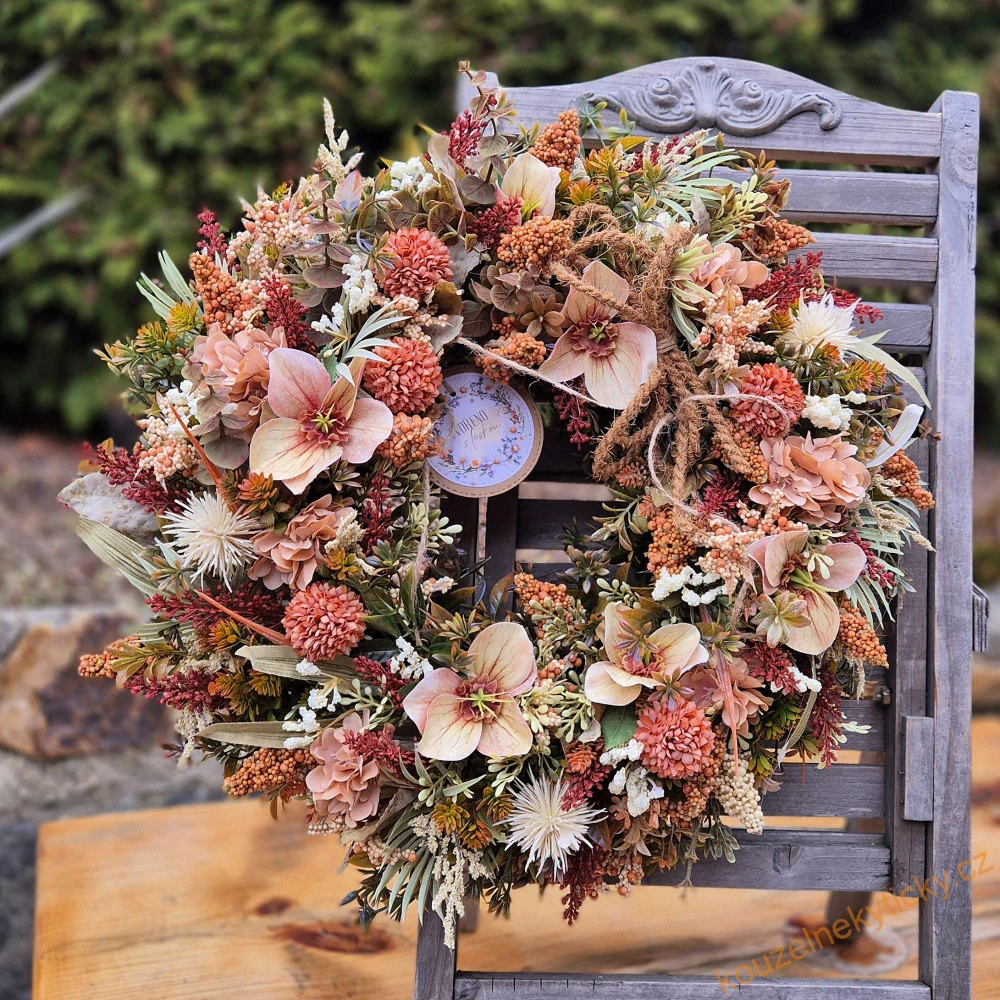  Umělý jako sušený věnec -  Kombinace oranžové a vínové 