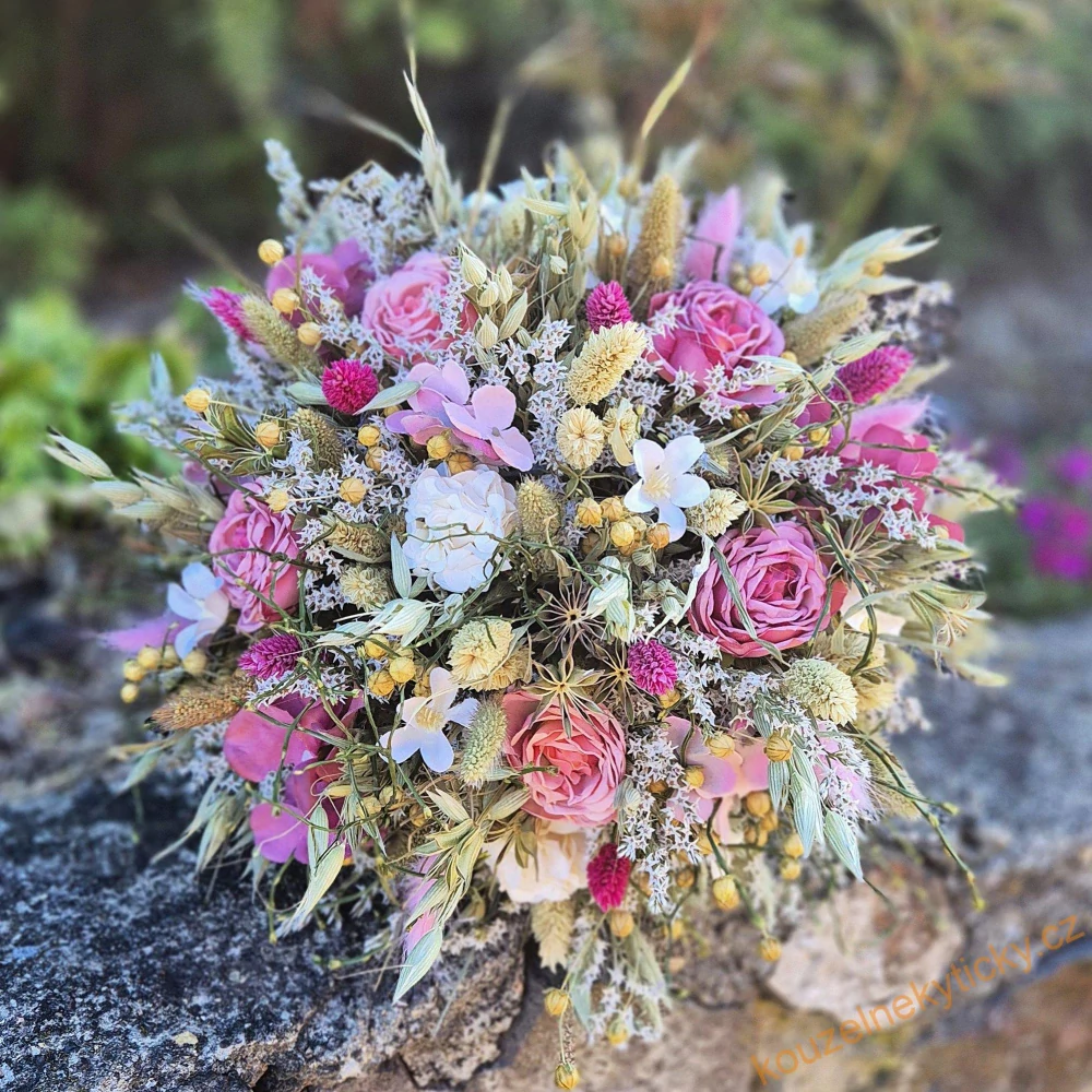 REZERVACE  - Svatební kytice na přání  