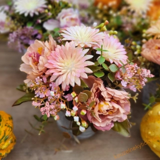 Květináčky - dekorace do růžova 