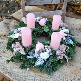 REZERVACE p. Hana Adventní Chvojový Nobilis 35cm Růžový