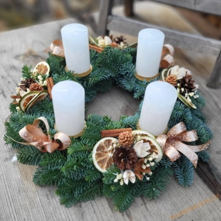 REZERVACE p. Hana Adventní Chvojový Nobilis 35cm Krémový