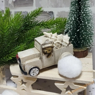 Figurka vánoční -  Autíčko v přírodní 