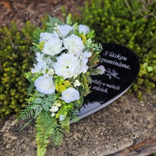 REZERVACE  Smuteční srdce s nápisy  Bílé - ne1