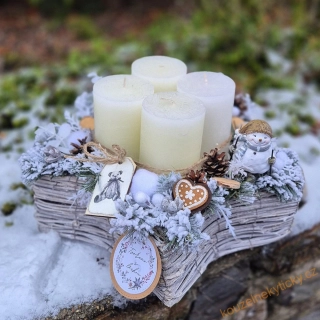 MAXI adventní svícen hvězda - bílá se sněhuláčkem