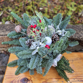 REZERVACE  Snopek/kytice  vánoční 