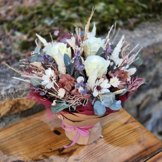 Sušinová kytice samostojící L - stabilizované krémové růže 