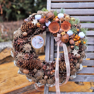 Zimní věnec juta/přírodniny -  Měděné rolničky 