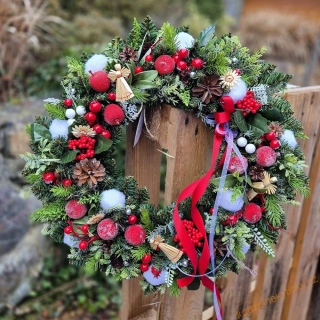 Vánoční věnec na dveře /umělý / -  Jablíčka v zeleni 