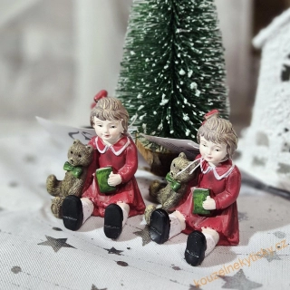 Figurka vánoční   - červené holčičky s medvídky 