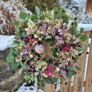 Moderní vánoční věnec umělý - Krémová/růžová 