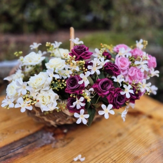 Svazek sametových růží - vínové 