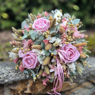 REZERVACE  Kytice  sušinová jemná  -  K věnci